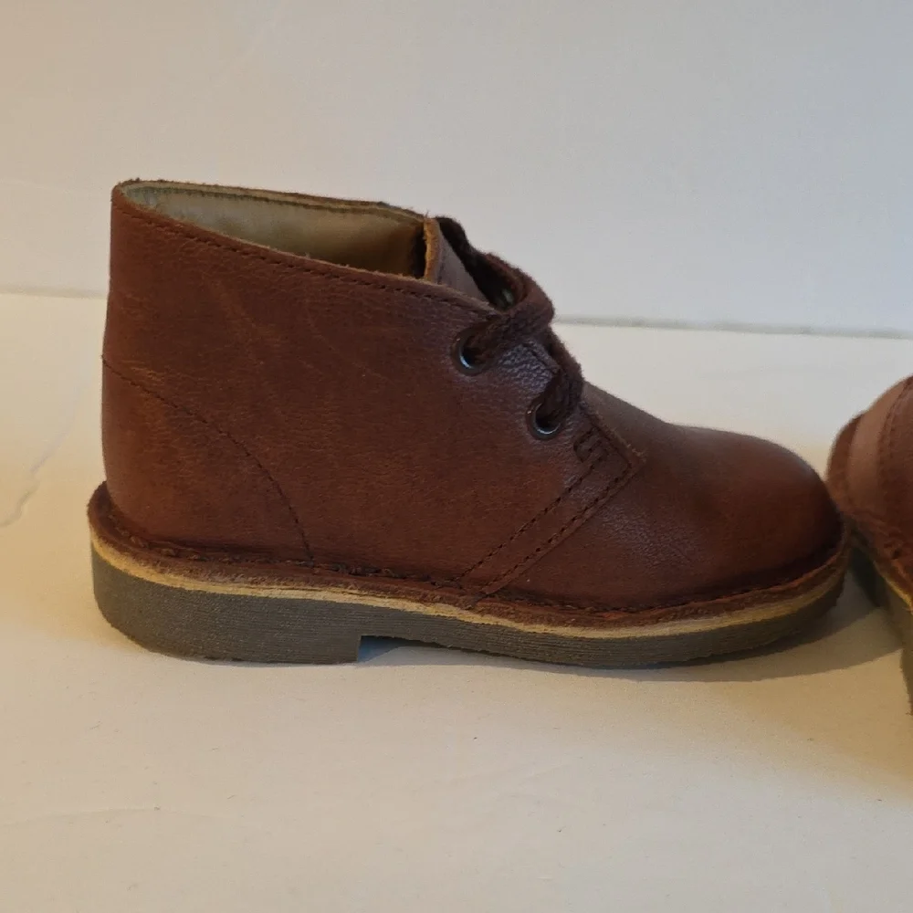 Clarks Desert Bootie Brown Kids Boots Rare Discontinued Size 6